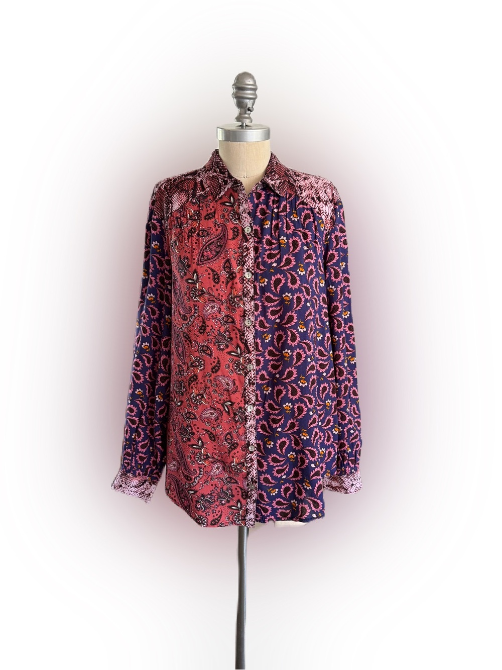 Beach Lunch Lounge Women’s Mixed Print Paisley Snakeskin Button Down Blouse. S